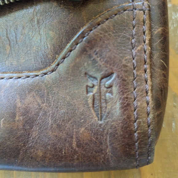 Frye Melissa Baguette - Picture 2 of 14